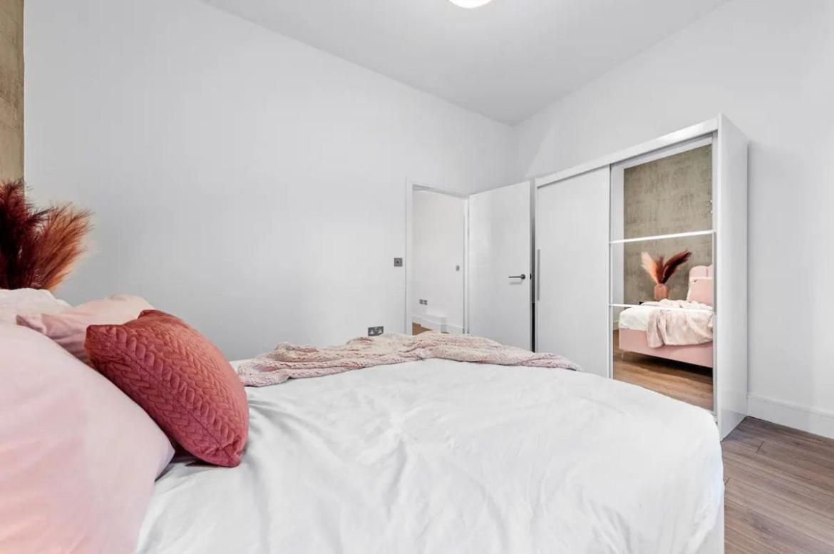 Majestic 2-Bedroom Flat In Knightsbridge-Hyde Park Kb70 Лондон Экстерьер фото